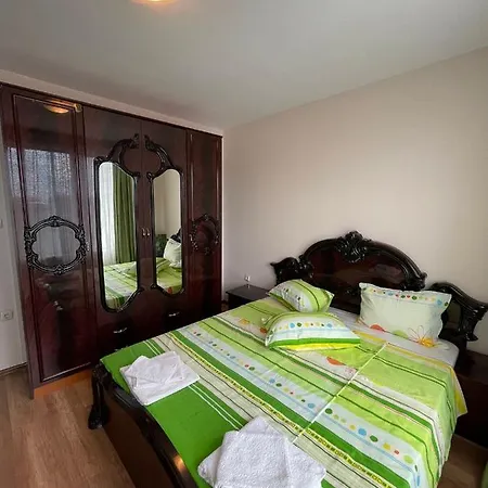 палм корт Apartment Sunny Beach