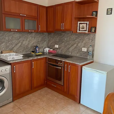 палм корт Apartment *